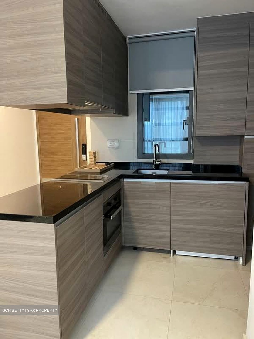 8 Saint Thomas (D9), Condominium #552383171